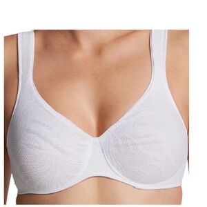 Bali DF4584 Smoothing Cooling Underwire Bra SZ 34DD White NEW